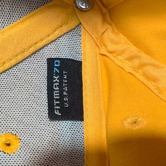 Reebok Fitmax 70,NHL Boston Bruins Men's Yellow Fitted Hat,S/M. - Picture 9 of 9